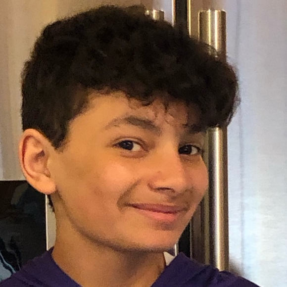 Meet your Posher, Nikki - Picture 4 of 4